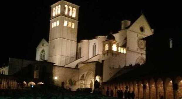 La notte di Assisi l'attesa per Papa Francesco