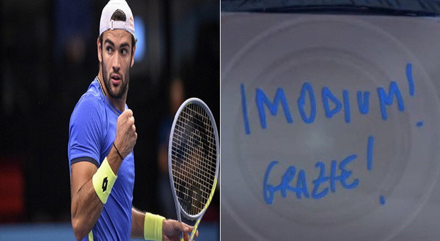 Matteo Berrettini, agli Australian Open vince e ringrazia... l'Imodium: la scena esilarante fa impazzire il web