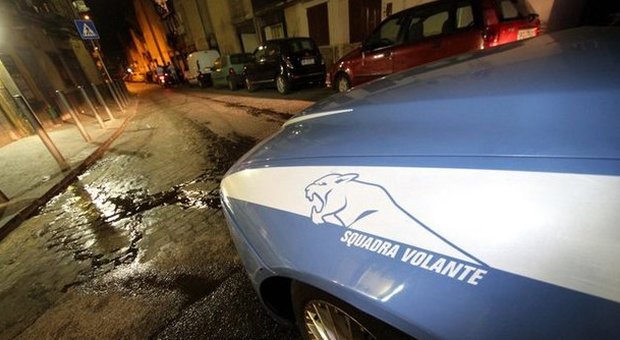 Napoli. Sparatoria in strada: 4 uomini armati, terrore tra i passanti