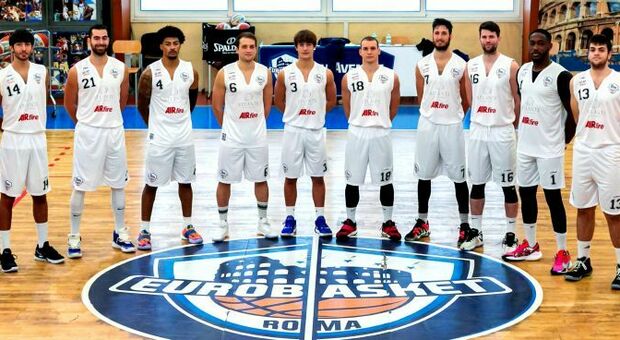 Basket, torna il Derby del Sole Napoli-Roma. L'Atlante Eurobasket prova il colpo e intanto lavora per un futuro da big in A1