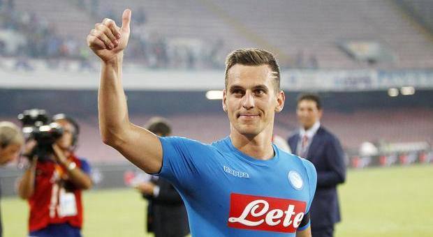 Milik esalta Sarri: persona speciale. "Il Napoli gioca un calcio europeo"