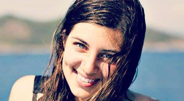 Frontale choc sulla Teverina, Elena muore a 21 anni: il cordoglio degli amici su Facebook