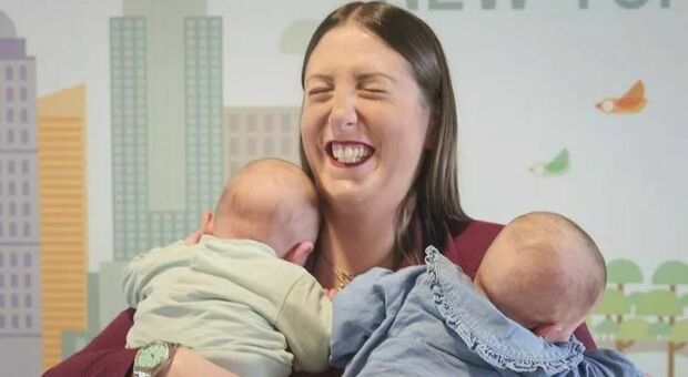 Mamma nata con metà cuore, a 36 anni Ylenia partorisce due gemelli: «Emozione indescrivibile». Primo caso in Italia
