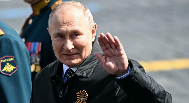 Putin salta anche il galà dell'hockey: tutti i dubbi sulla salute dello Zar