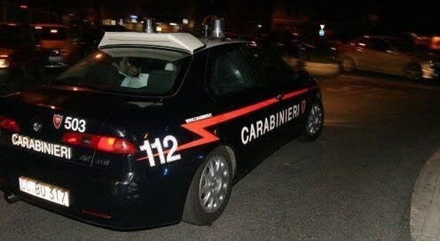Turista ubriaco sfascia l'hotel e aggredisce i carabinieri, arrestato