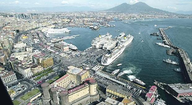 Porto di Napoli, il giallo del dossier distrutto per favorire TTT Lines