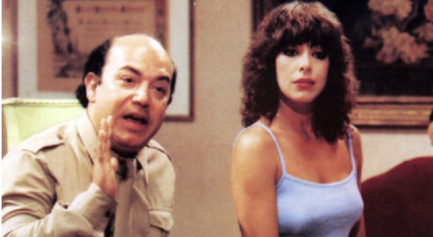 Nadia Cassini in scena con Lino Banfi