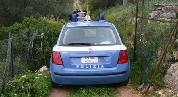 Urbino, cacciatori nel mirino: multe dalla polizia per libretti e automobili