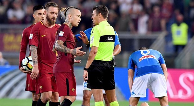 Roma-Napoli, l'arbitro è Rocchi: dalla promozione al rosso Meret