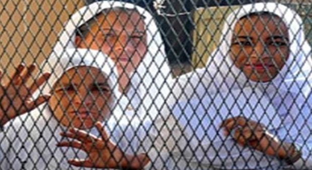 Egitto, serpenti giganti minacciano le «detenute del carcere femminile Al Qanatir»