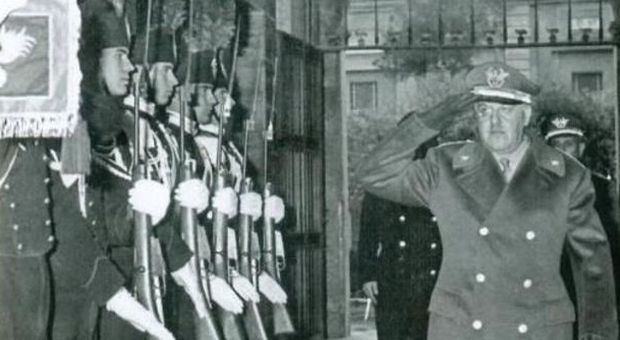 14 ottobre 1962 Giovanni De Lorenzo diventa comandante generale dei carabinieri