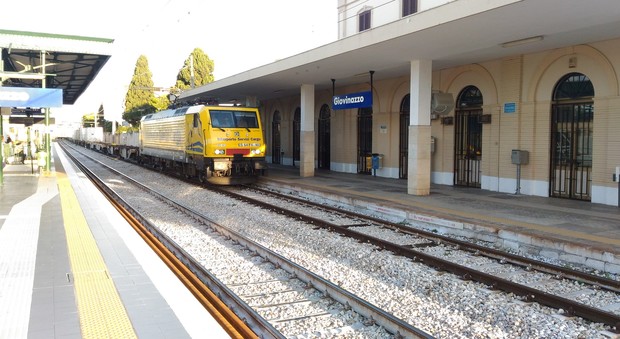 Treno intermodale tra Bari e Verona via al primo collegamento ferroviario