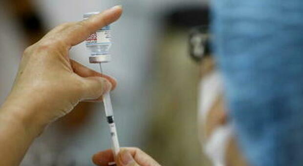 Sanitari no vax, scattano altre 40 sospensioni nell'Ulss Serenissima. Potrebbero esserci anche emdici di base