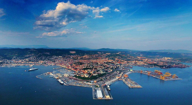 Porti, tra Trieste e Monfalcone intesa sulle emissioni delle navi