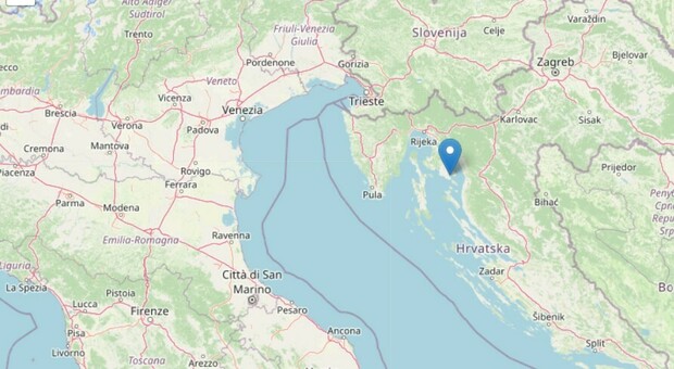 Terremoto nelle Marche, forte scossa di magnitudo 4.7 avvertito sulla costa: l'epicentro in Croazia
