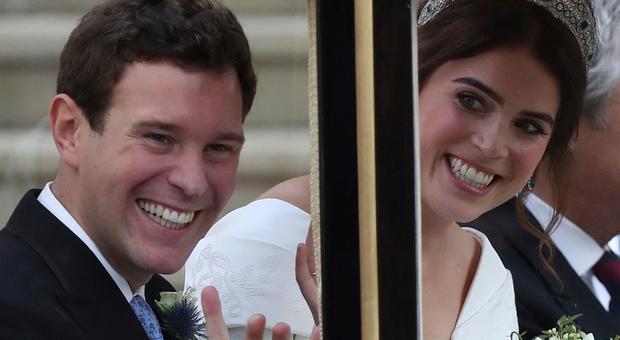 Royal Wedding, l'affascinante storia dietro la tiara indossata dalla principessa Eugenie: ecco a chi apparteneva