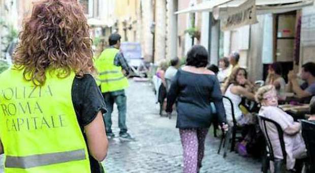 Roma, nuova stretta sui tavolini: limitazioni ​e regole più rigide in tutte le aree di pregio