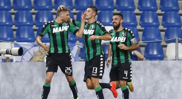Storico Sassuolo, stende il Lucerna (3-0) e vola ai playoff: doppietta di Berardi e gol di Defrel