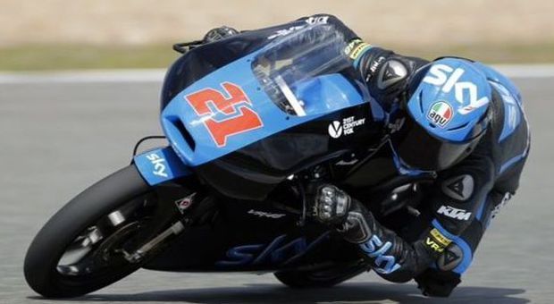Fenati e Bagnaia volano all'ombra di Vale Sky Racing Team protagonista nella Moto3