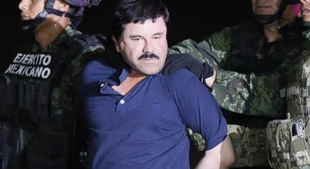 El Chapo stordiva 13enni e le stuprava. «Le chiamava le sue "vitamine"»