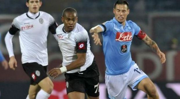Il Napoli: «La partita con il Torino potrebbe cominciare alle 21»