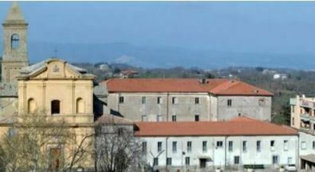 Covid, 105 suore positive restano barricate in convento a Bagnoregio