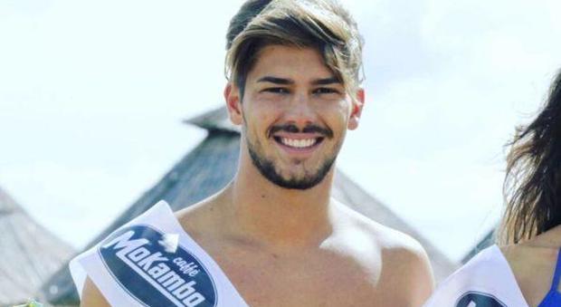 Paolo, 25 anni, è lui Mister Italia 2016: sa cantare, ballare e recitare