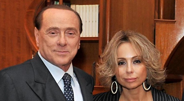 Berlusconi, Marina racconta le ultime ore di papà Silvio: «In ospedale scrisse a mano 4 pagine, le lessi e mi cascò il mondo addosso»