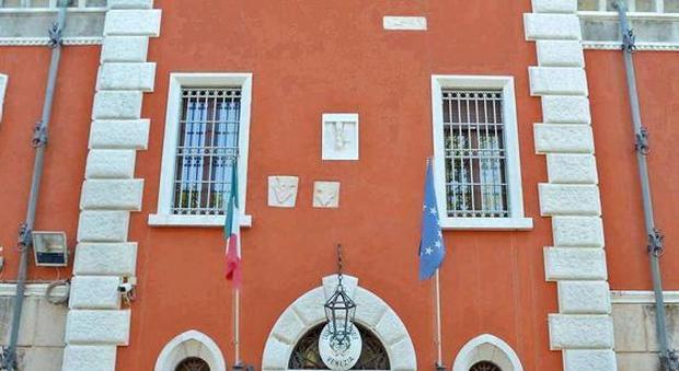 Allerta violenza a S. Maria Maggiore «Altro agente aggredito da detenuto»