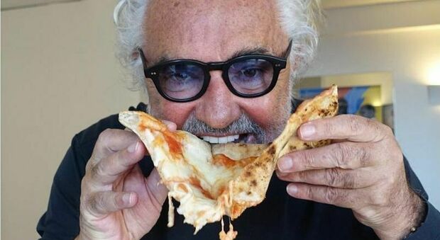 Pizza da ricchi, Napoli boccia Briatore: «Per la qualità bastano pochi euro»