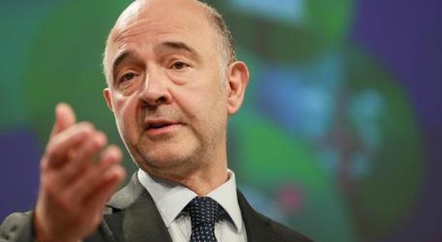 Manovra, Moscovici: «Non trattative da mercanti di tappeti»