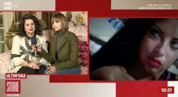 Tiziana Cantone, la mamma in tv: «Uccisa dal web». Video porno ancora online
