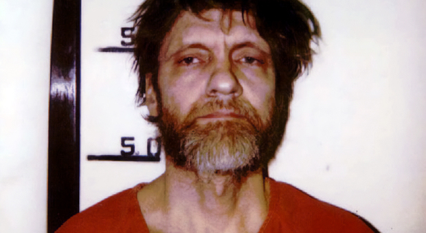 Unabomber morto in carcere, Ted Kaczynski aveva 81 anni. Era condannato all'ergastolo per i pacchi bomba negli Usa
