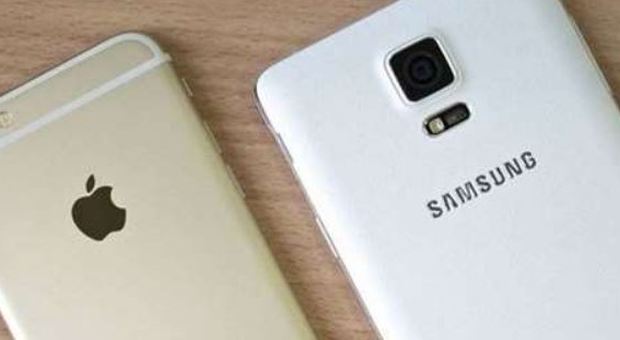 Samsung "copia" l'iPhone: pagherà 533 milioni ad Apple