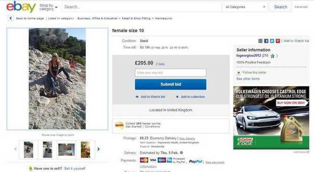 Si mette in vendita su Ebay a 49 anni: "Sogno di essere comprata da un greco"
