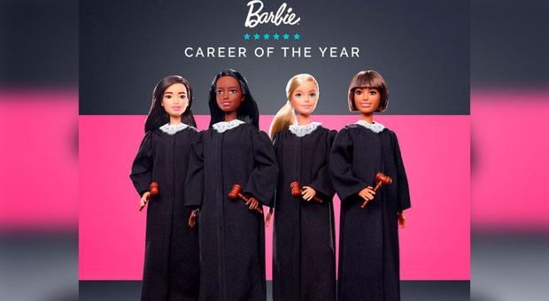 «Troppo poche donne giudici negli Usa»: la Mattel lancia la nuova Barbie magistrato