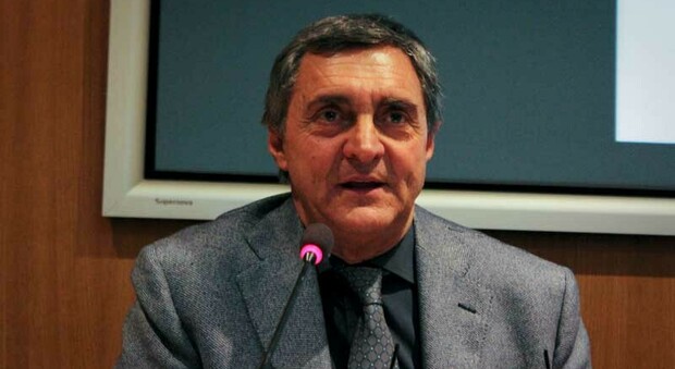Comune di Napoli, Castagnaro presidente commissione paesaggio: «Smaltiamo 80 mila pratiche di condoni edilizi»