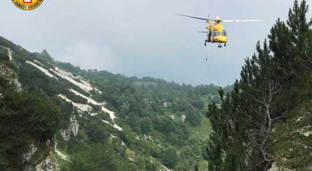L'intervento del Soccorso alpino sulla Sisilla dove è morto un escursionista di 63 anni
