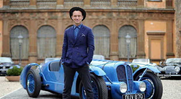 Jude Law, che stile: sfida tra gentlemen ai Castelli Romani