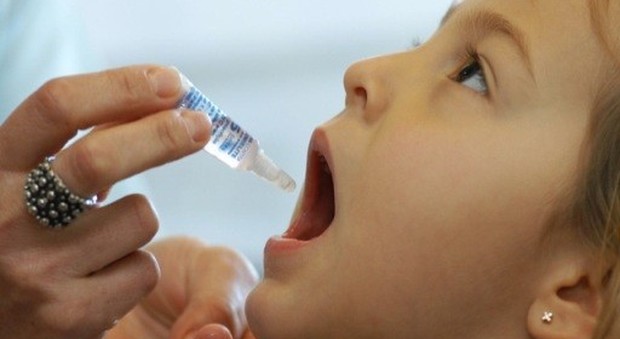«C'è rischio che in Europa torni la polio», allarme del commissario Ue per la salute