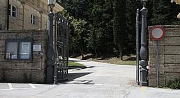 L'ingresso del cimitero delle Grazie