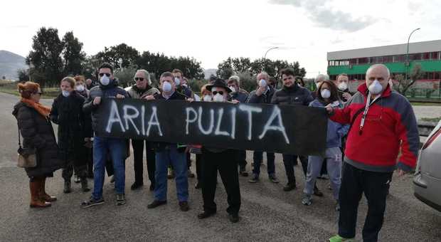 Pontinia, protesta dei comitati davanti alla Sep