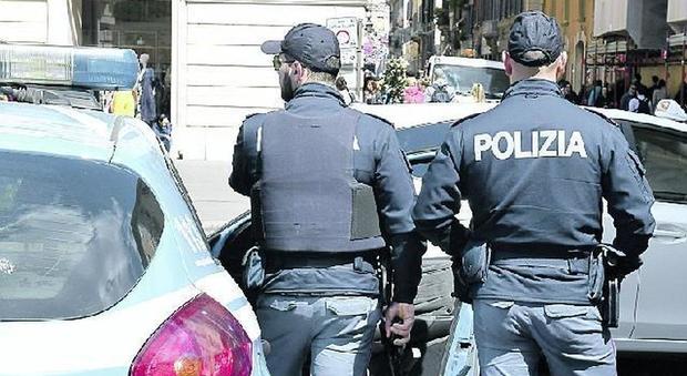 Allerta terrorismo a Roma, «Attenzione ai camion e non parlare al telefono»: le norme per gli agenti