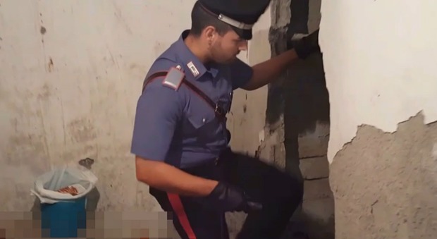 Napoli, blitz dei carabinieri: arresti e perquisizioni al Rione dei Fiori
