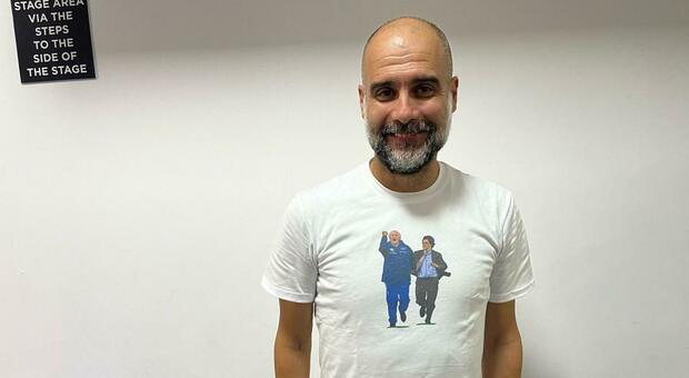 Mazzone, dedica commovente di Pep Guardiola: la t-shirt speciale indossata in conferenza stampa FOTO