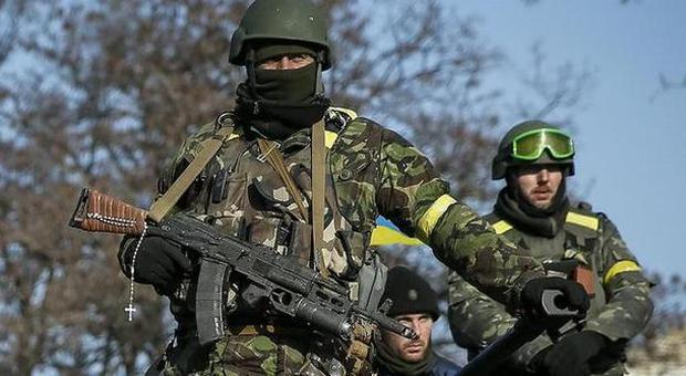 Ucraina, si spara ancora a poche ore dal cessate il fuoco: 120 gli attacchi nelle ultime 24 ore