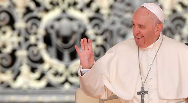 Papa Francesco: «Mi aspetto che tutti condannino l'attentato in Sri Lanka»