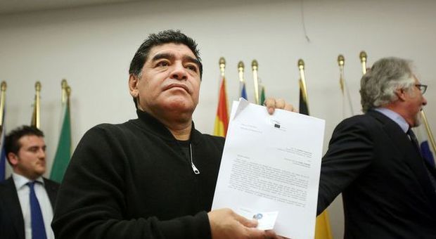 Maradona e il fisco, la battaglia continua «Sono un perseguitato, voglio giustizia» di Carlo Santi