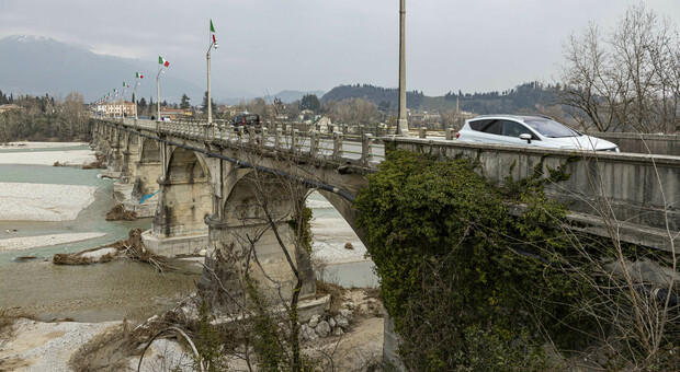 Il ponte sul fiume Piave tra Bigolino e Vidor
