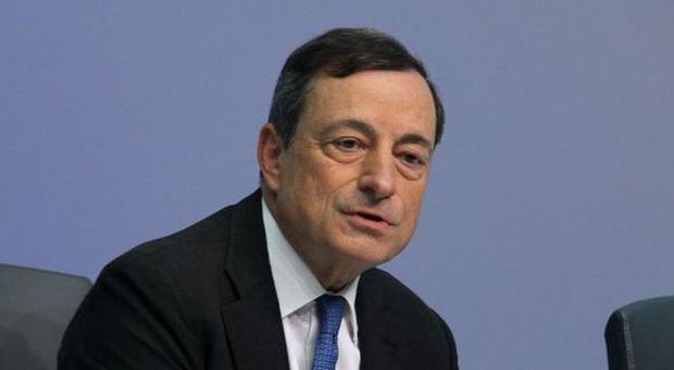 Draghi: ripresa più lenta. Tagliate stime pil e inflazione dell'Eurozona